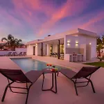 Villa Aquiles By Abahana Villas