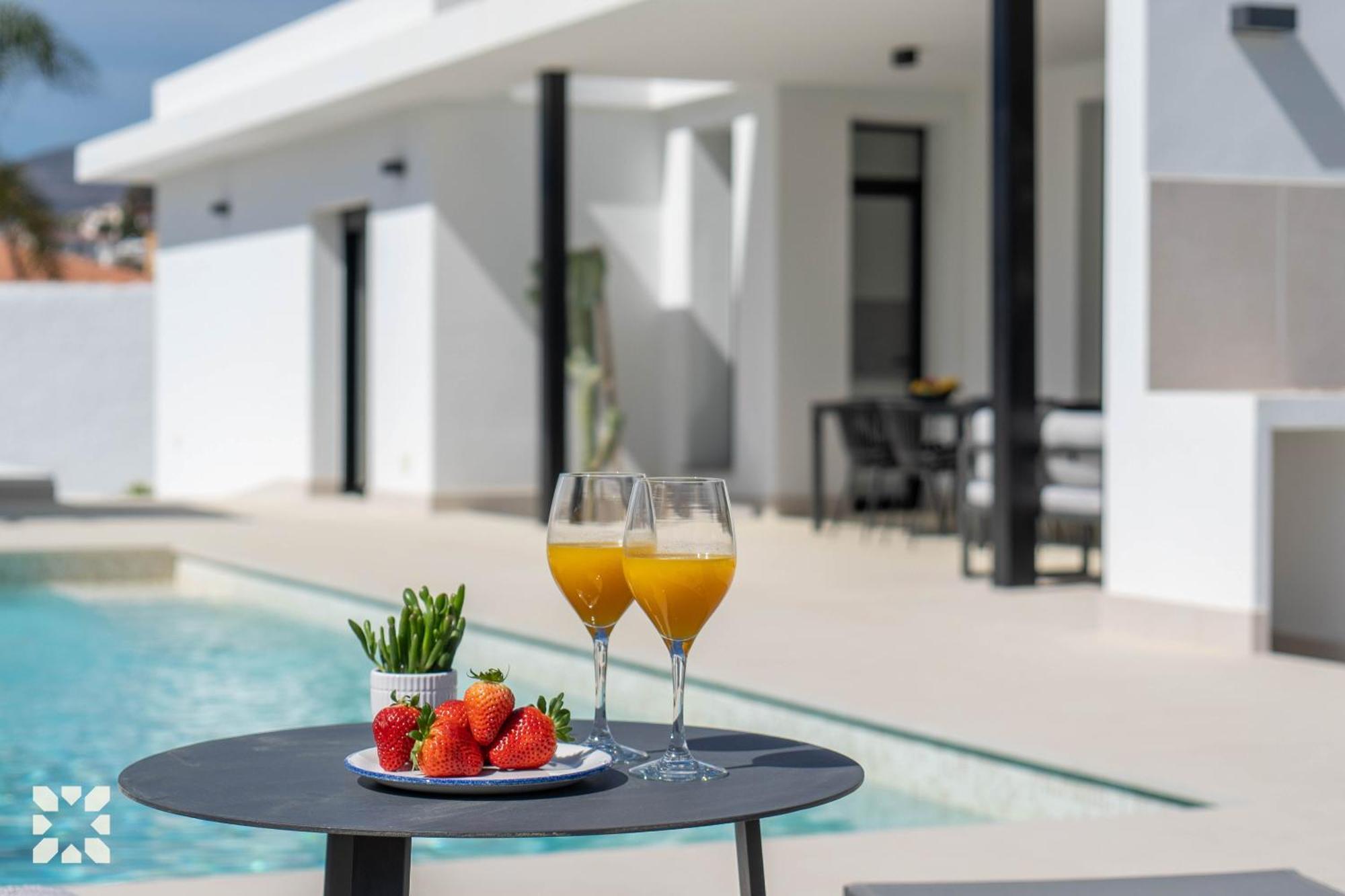 Villa Aquiles By Abahana *